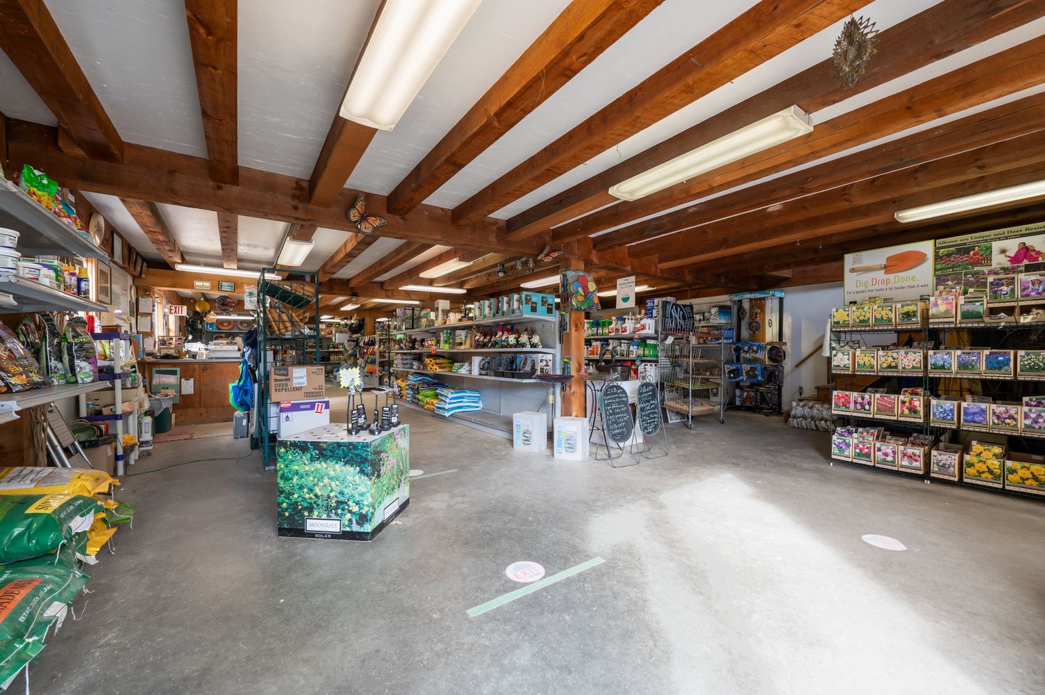 Coastal Landscaping & Garden Center: 941 State Rte 1, York, ME 03909